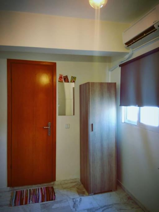 Tiny Loft Studio In The Heart Of Thessaloniki,17 Square Meters,On The Terrace Of The Building Exterior foto